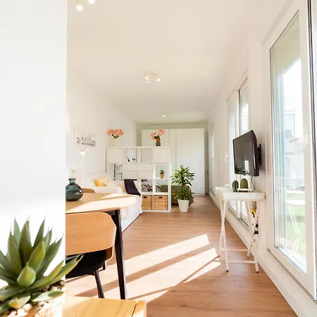 Atico Con Terraza Y Vistas Al Mar Апартаменты *